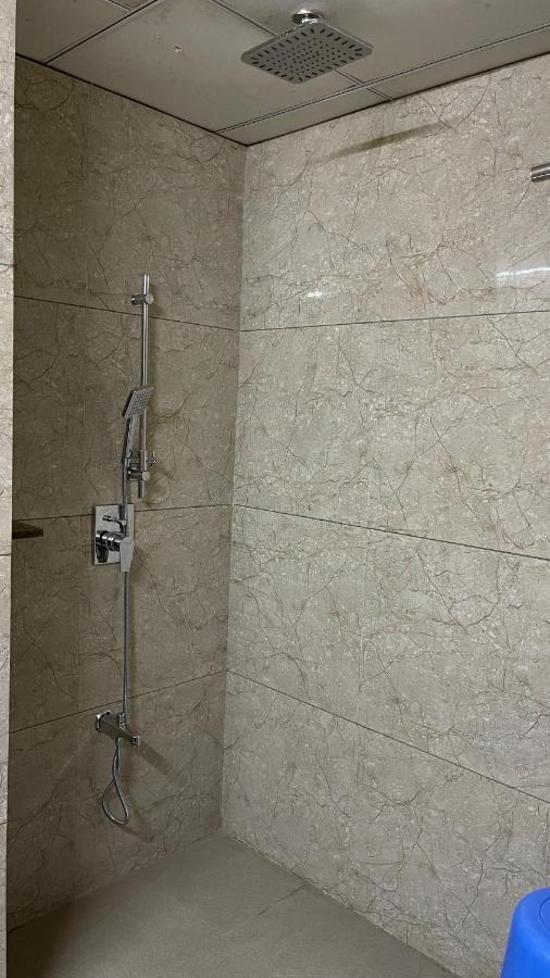 Heaven 7 Hotel&Resort Himatnagar Buitenkant foto